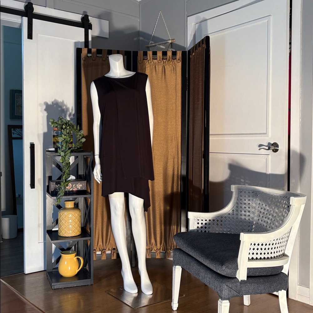 Sleeveless Layered Stretch Black Dress From Eva Verro